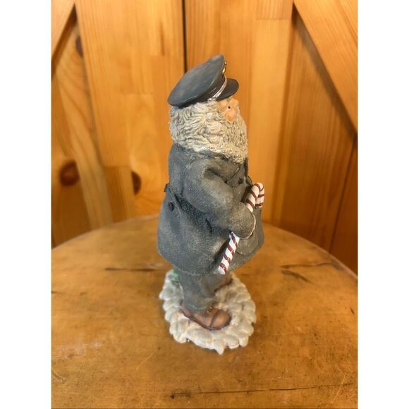 Hamilton Gifts "The Policeman" Professional Santa Figurine Statue 1991 (5743) - Picture 4 of 6